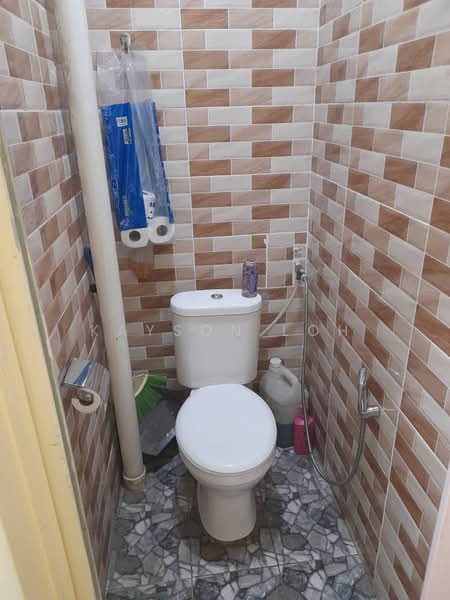 Rumah Flat untuk Dijual di Taman Terubong Jaya - Kayson Loh - Bathroom - PropertyGuru.com.my