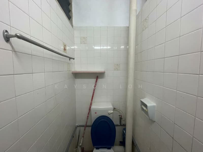 Pangsapuri untuk Dijual di Taman Terubong Jaya - Kayson Loh - Bathroom - PropertyGuru.com.my