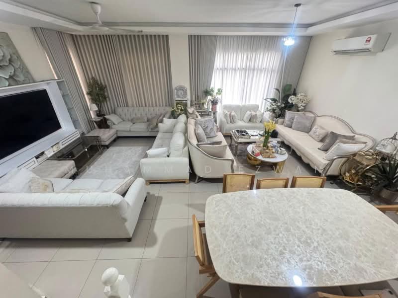 Semi-Detached House for Sale in Kuala Selangor (Selangor) - Muhammad Ezwan - Living Room - PropertyGuru.com.my