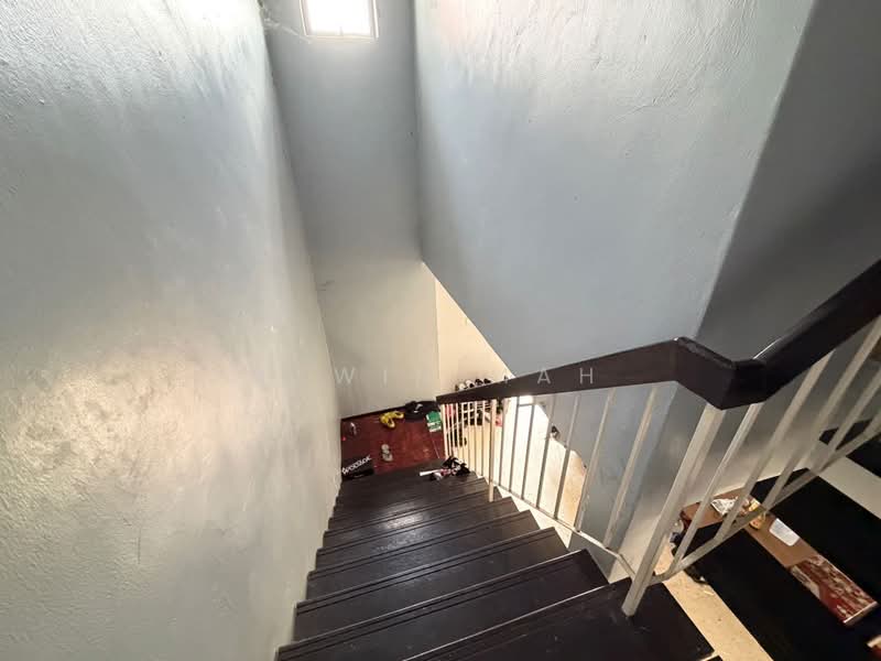 Rumah Teres 2 Tingkat untuk Dijual di Bukit Sentosa (Rawang) - Elwin Mah - Corridor - PropertyGuru.com.my