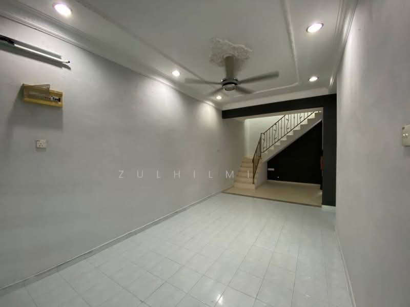1-storey Terraced House for Sale in Taman Universiti (Skudai) - ZULHILMI . - PropertyGuru.com.my