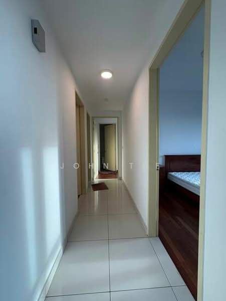 Servis Apartment untuk Disewa di Impiria Residensi Bukit Tinggi Klang - John Tee - Corridor - PropertyGuru.com.my
