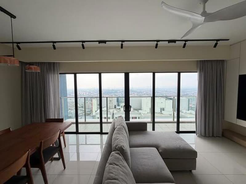 Servis Apartment untuk Disewa di TRIO By Setia - John Tee - Living Room - PropertyGuru.com.my