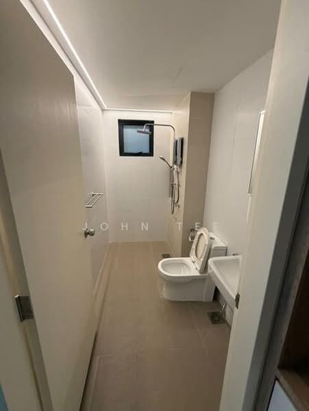 Servis Apartment untuk Disewa di TRIO By Setia - John Tee - Bathroom - PropertyGuru.com.my