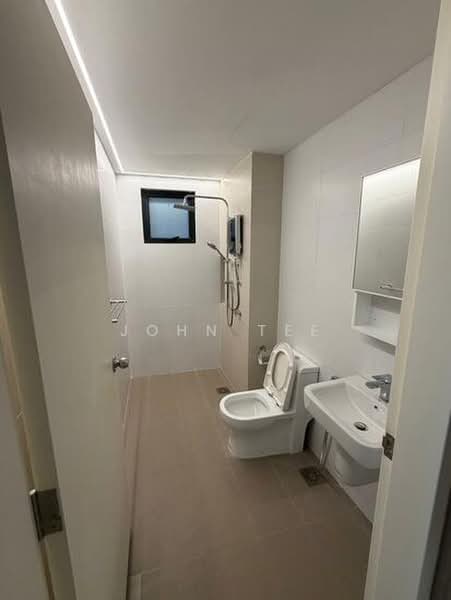 Servis Apartment untuk Disewa di TRIO By Setia - John Tee - Bathroom - PropertyGuru.com.my