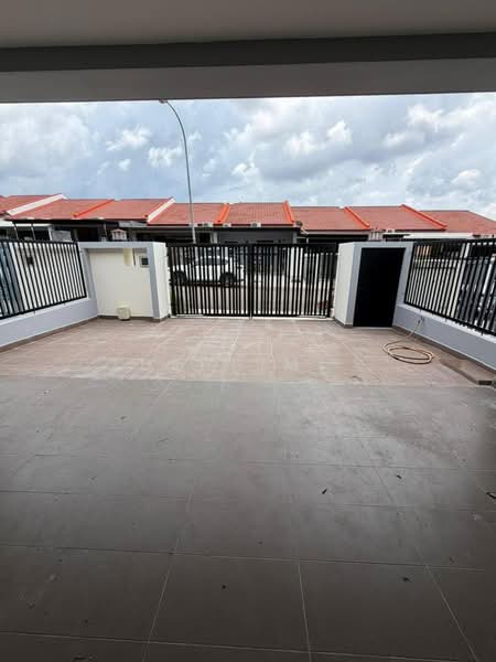 Rumah Teres 1 Tingkat untuk Dijual di Taman Pelangi Indah (Ulu Tiram) - ZULHILMI . - PropertyGuru.com.my