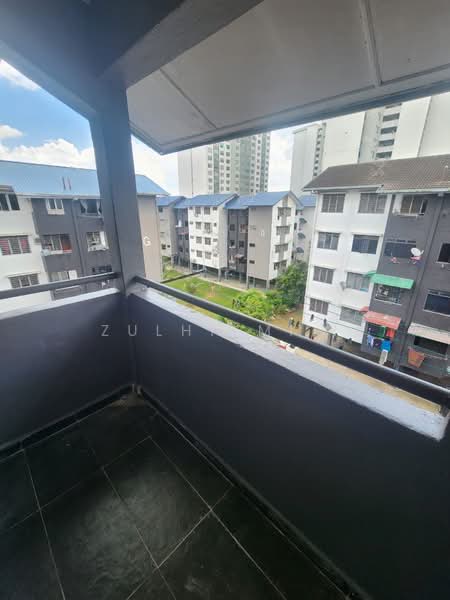 Flat for Sale at Taman Molek - ZULHILMI . - PropertyGuru.com.my