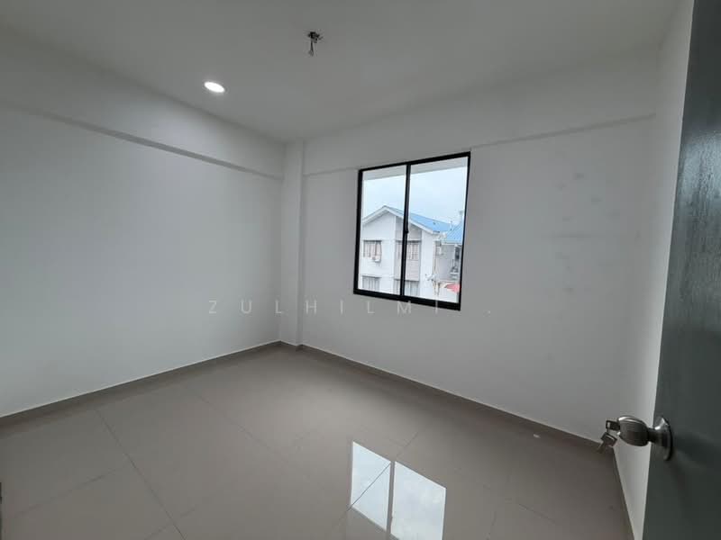 Rumah Flat untuk Dijual di Taman Molek - ZULHILMI . - PropertyGuru.com.my
