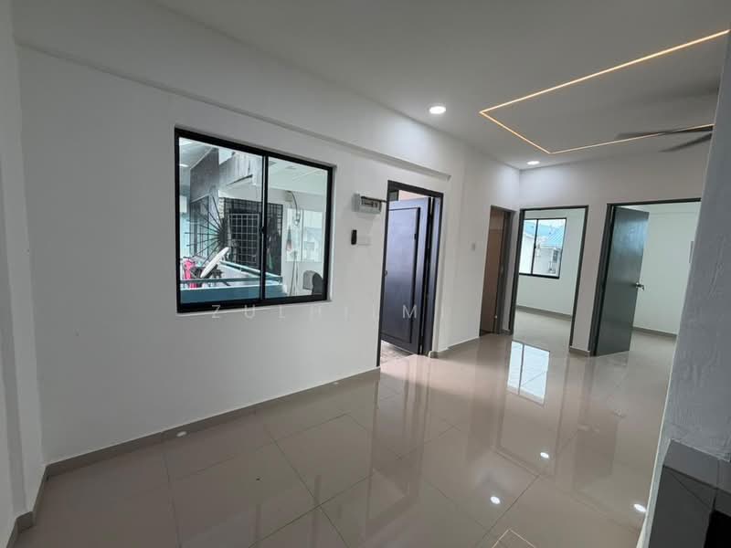 Rumah Flat untuk Dijual di Taman Molek - ZULHILMI . - PropertyGuru.com.my