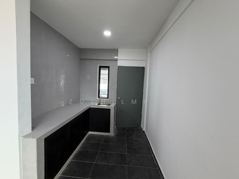 Rumah Flat untuk Dijual di Taman Molek - ZULHILMI . - PropertyGuru.com.my