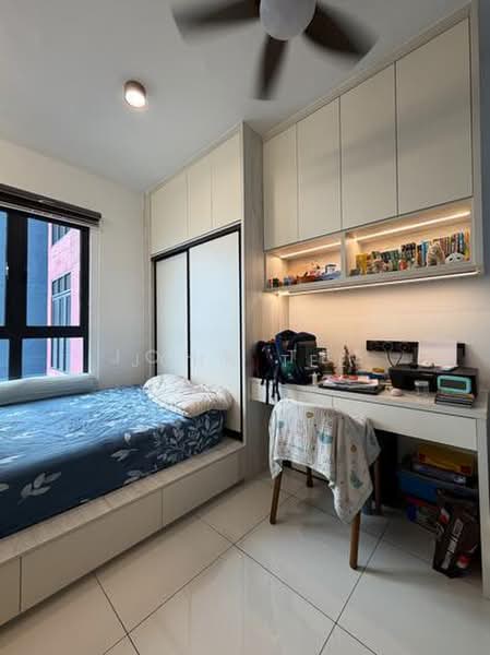 Servis Apartment untuk Disewa di TRIO By Setia - John Tee - Bedroom - PropertyGuru.com.my