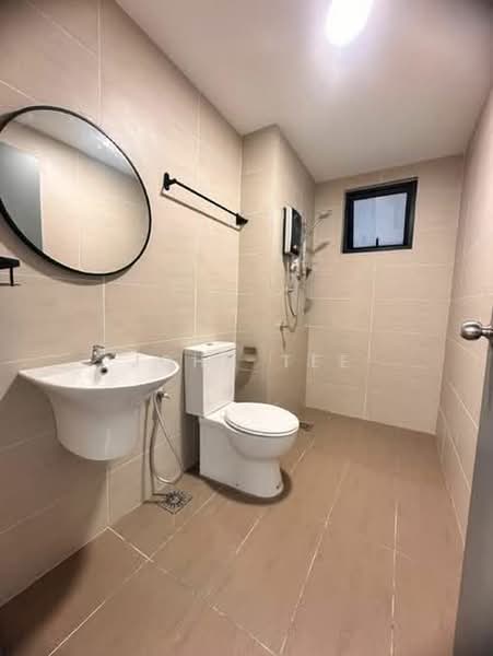 Servis Apartment untuk Disewa di TRIO By Setia - John Tee - Bathroom - PropertyGuru.com.my
