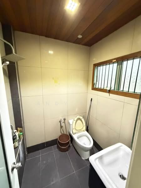 2-storey Terraced House for Sale in Rawang Perdana 2 (Rawang) - Andy Yap - Bathroom - PropertyGuru.com.my