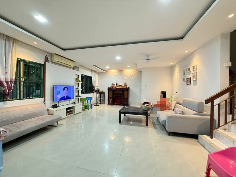 2-storey Terraced House for Sale in Rawang Perdana 2 (Rawang) - Andy Yap - Living Room - PropertyGuru.com.my