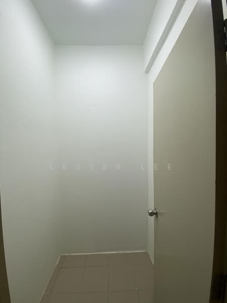 Service Residence for Sale at Suria Residence - Lester Lee - Interior - PropertyGuru.com.my
