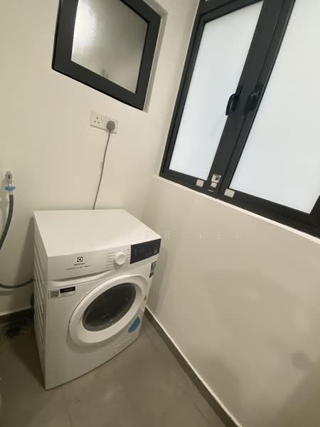 Service Residence for Sale at Suria Residence - Lester Lee - Interior - PropertyGuru.com.my