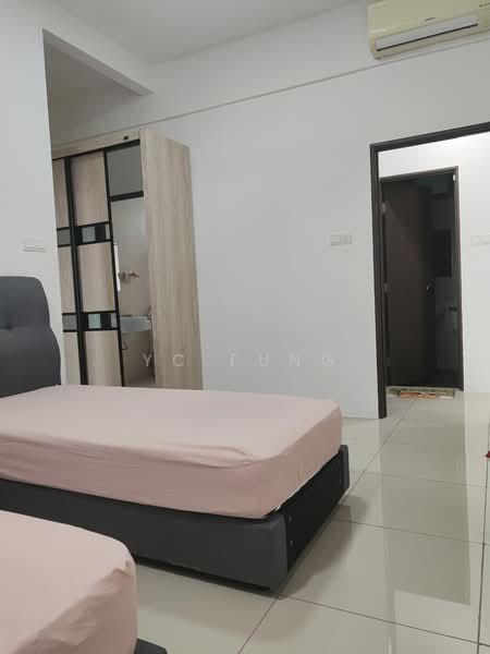 Service Residence for Rent at 8Scape Residence @ Sutera - YC Fung - Bedroom - PropertyGuru.com.my