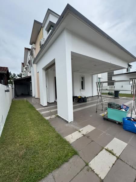 Link Bungalow for Sale in Taman Gaya (Ulu Tiram) - Terence Tan - Exterior - PropertyGuru.com.my