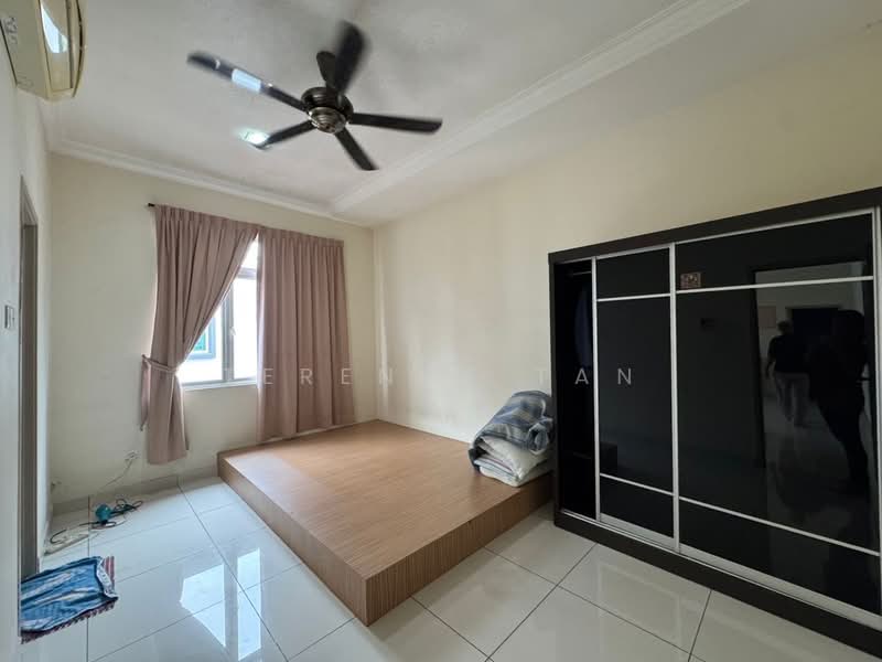 Link Bungalow for Sale in Taman Gaya (Ulu Tiram) - Terence Tan - PropertyGuru.com.my