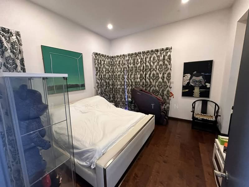 Cluster House for Sale in Taman Gaya (Ulu Tiram) - Terence Tan - Bedroom - PropertyGuru.com.my