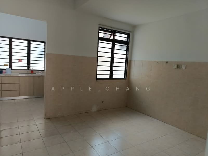 2-storey Terraced House for Rent in Bandar Puteri Puchong (Puchong) - Apple Chang - Kitchen - PropertyGuru.com.my