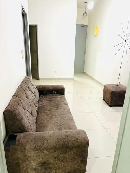 Servis Apartment untuk Disewa di Ayuman Suites - Mohd Azizy bin Zainal - Living Room - PropertyGuru.com.my