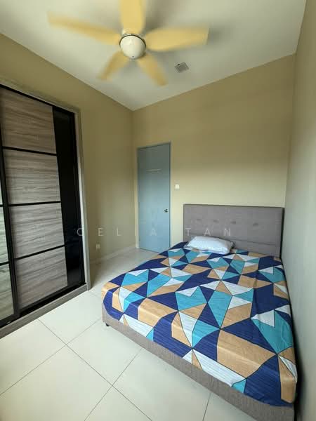 Condominium for Sale at The Regina - Celia Tan - Bedroom - PropertyGuru.com.my