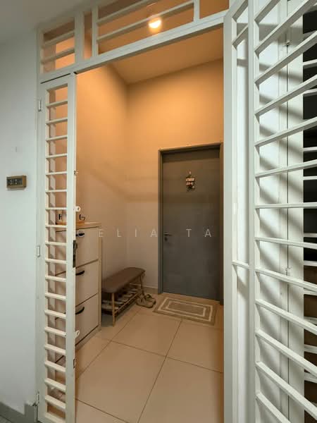 Condominium for Sale at The Regina - Celia Tan - Entrance - PropertyGuru.com.my