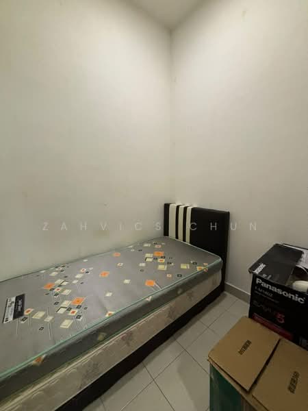 Service Residence for Rent at SkyVille 8 @ Benteng 8 - Zahvics Chun - PropertyGuru.com.my