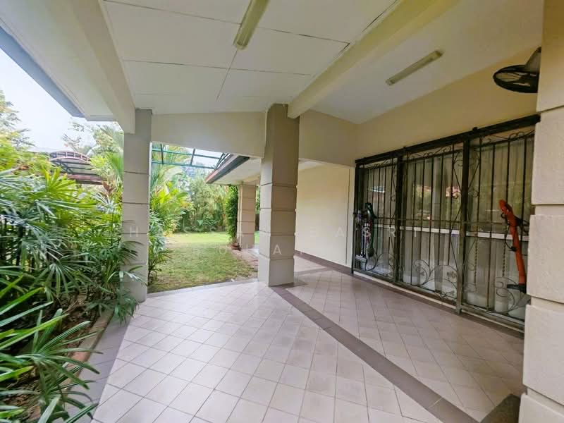 Rumah Berkembar untuk Dijual di Taman Setia 2 (Balakong) - Hassan Basri Suhaimi - Exterior - PropertyGuru.com.my