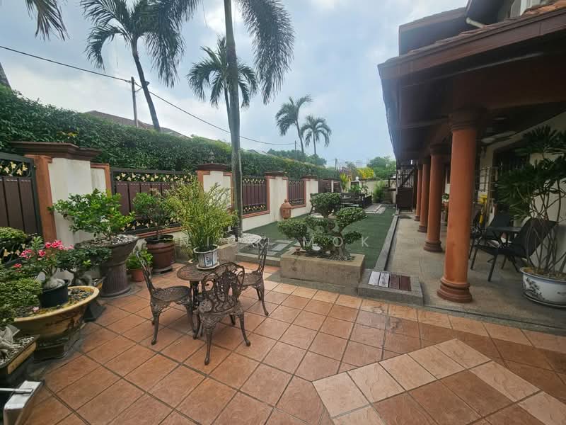 Rumah Teres 2 Tingkat untuk Dijual di Puchong (Selangor) - Nick Mok - Exterior - PropertyGuru.com.my