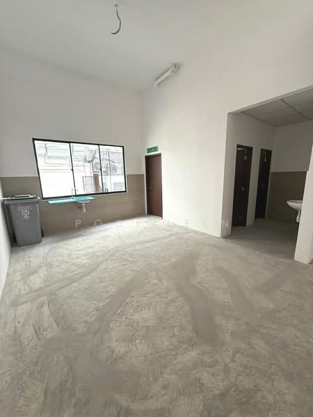 Shop for Sale in Austin Crest (Johor Bahru) - Pooi Leen Voon - Interior - PropertyGuru.com.my