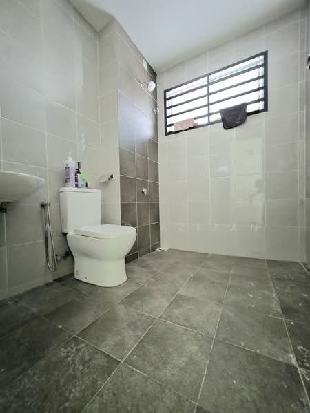 2-storey Terraced House for Sale in Sepang (Selangor) - Ajwad Azizan - PropertyGuru.com.my