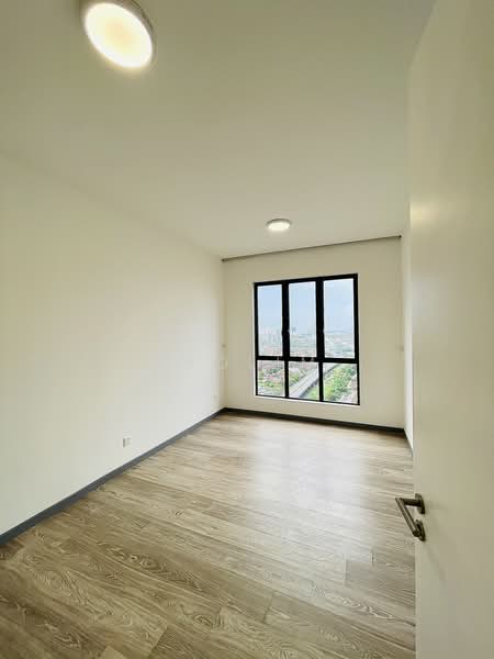 Servis Apartment untuk Disewa di United Point (Residensi Berpadu) - ChaoLim . - View - PropertyGuru.com.my