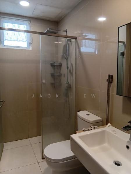 Kondominium untuk Disewa di Scenaria @ North Kiara Hills - Jack Liew - Bathroom - PropertyGuru.com.my