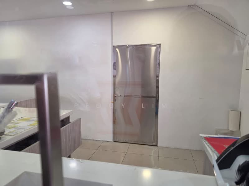 Shop for Rent in Petaling Jaya (Selangor) - Peggy Lim - Interior - PropertyGuru.com.my