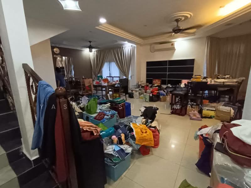 Rumah Berkembar untuk Dijual di Seremban (Negeri Sembilan) - Yasmin Sulaiman - Living Room - PropertyGuru.com.my