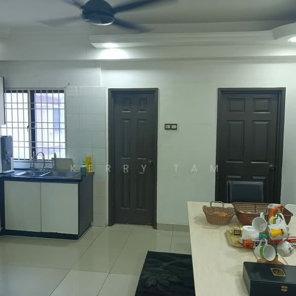 Condominium for Rent at Pelangi Astana - Kerry Tam - Kitchen - PropertyGuru.com.my