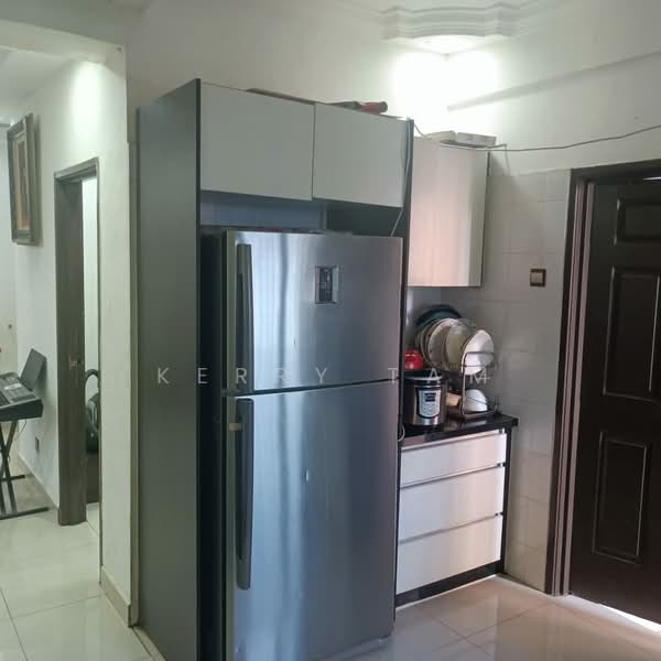 Condominium for Rent at Pelangi Astana - Kerry Tam - Kitchen - PropertyGuru.com.my