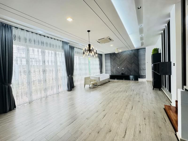 Link Bungalow for Sale in Lakefront Villa (Cyberjaya) - Yasmin Sulaiman - Living Room - PropertyGuru.com.my
