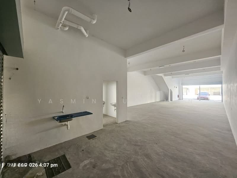 Shop for Sale in Batu Pahat (Johor) - Yasmin Sulaiman - Interior - PropertyGuru.com.my