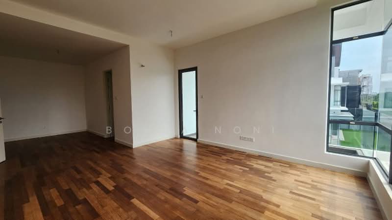 Rumah Berkembar untuk Dijual di Kota Kemuning (Shah Alam) - Bonda Noni - Master Bedroom - PropertyGuru.com.my