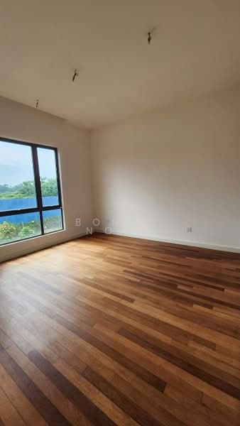 Rumah Berkembar untuk Dijual di Kota Kemuning (Shah Alam) - Bonda Noni - Bedroom 2 - PropertyGuru.com.my