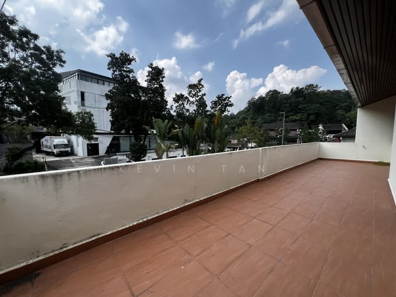 Rumah Banglo untuk Dijual di Bangsar (Kuala Lumpur) - Kevin Tan - Balcony - PropertyGuru.com.my