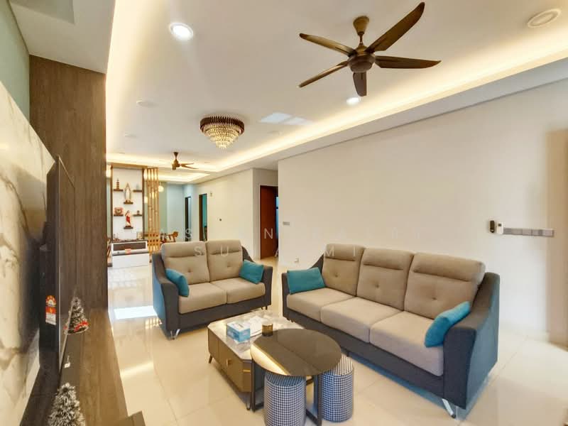Rumah Berkembar untuk Dijual di Taman Limau Emas (Seremban) - Hassan Basri Suhaimi - Living Room - PropertyGuru.com.my