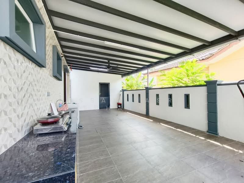Rumah Berkembar untuk Dijual di Taman Limau Emas (Seremban) - Hassan Basri Suhaimi - PropertyGuru.com.my