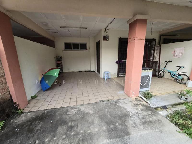 2-storey Terraced House for Sale in Desa Coalfields (Sungai Buloh) - Nazrin Hakimin - Exterior - PropertyGuru.com.my