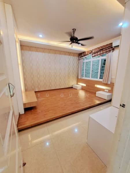 Rumah Berkembar untuk Dijual di Taman Sutera (Johor Bahru) - Fu Guan - Bedroom - PropertyGuru.com.my