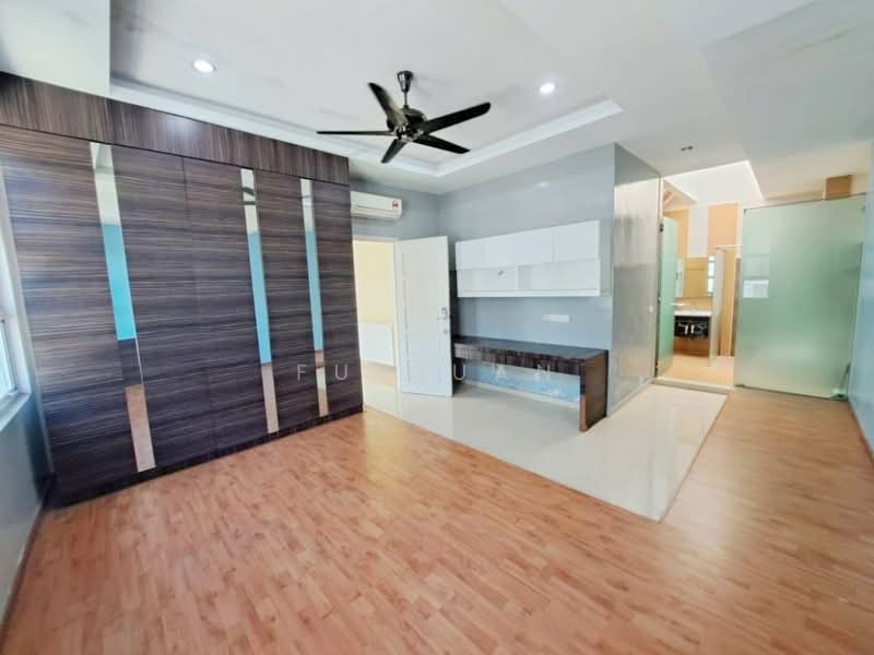 Rumah Berkembar untuk Dijual di Taman Sutera (Johor Bahru) - Fu Guan - Bedroom - PropertyGuru.com.my