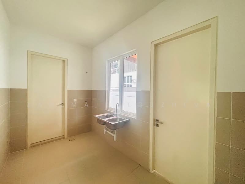 2.5-storey Terraced House for Sale in Putrajaya (Putrajaya) - Zarema Kulbuzheva - Interior - PropertyGuru.com.my